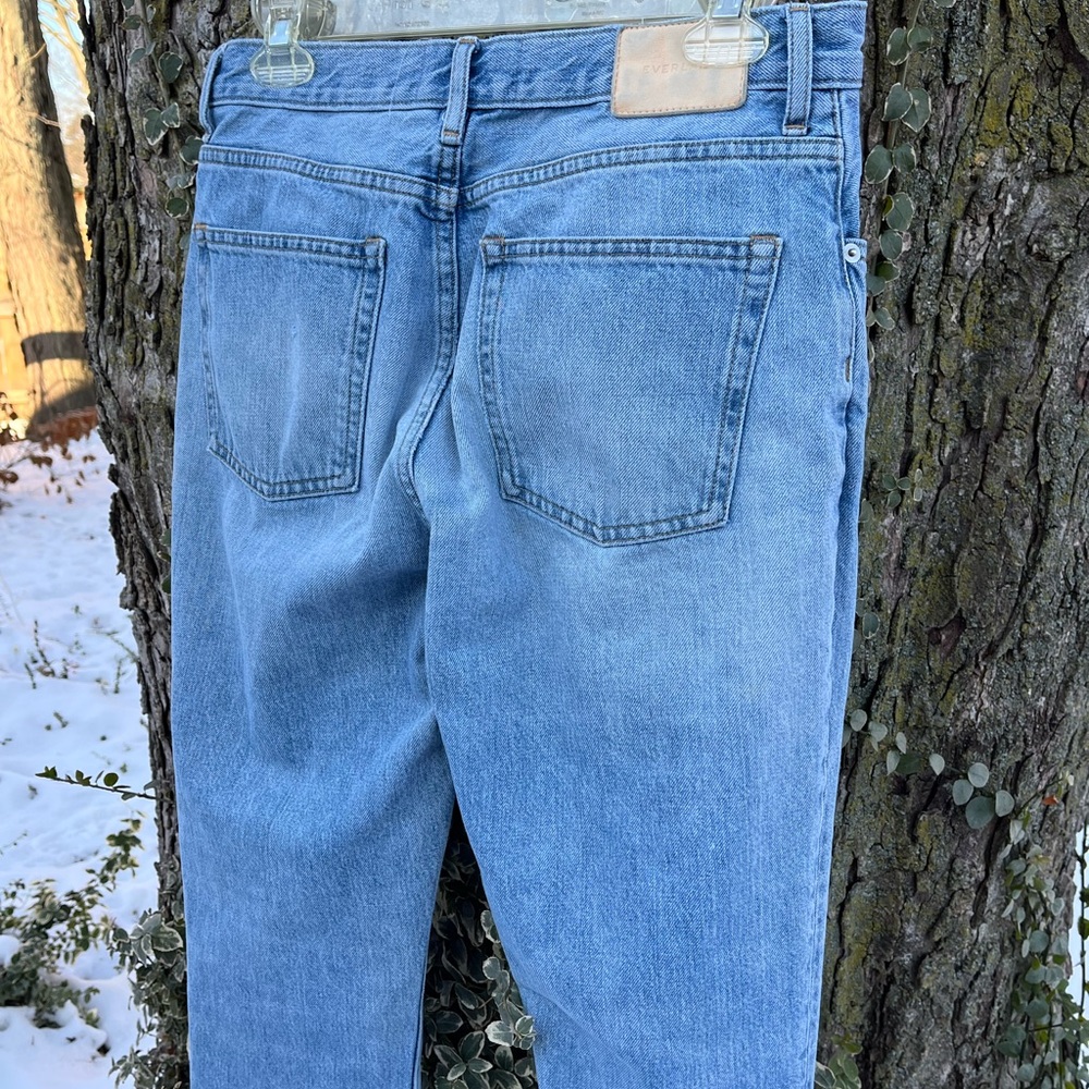 Everlane 90s Cheeky Jeans - Picture 5 of 14